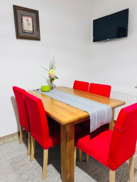 Apartments Paradise Licko Petrovo Selo Екстериор снимка