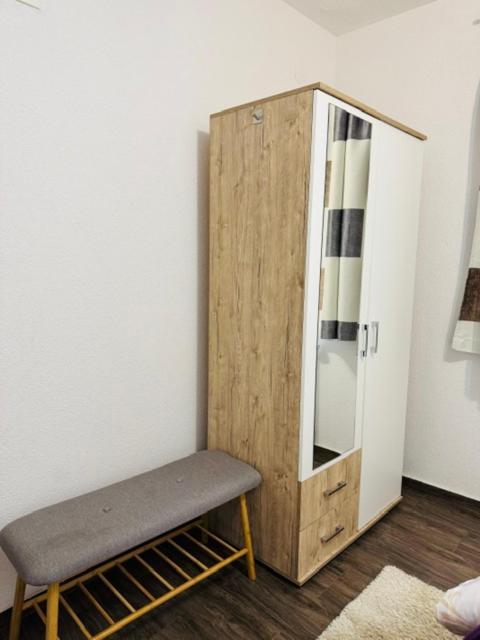 Apartments Paradise Licko Petrovo Selo Екстериор снимка